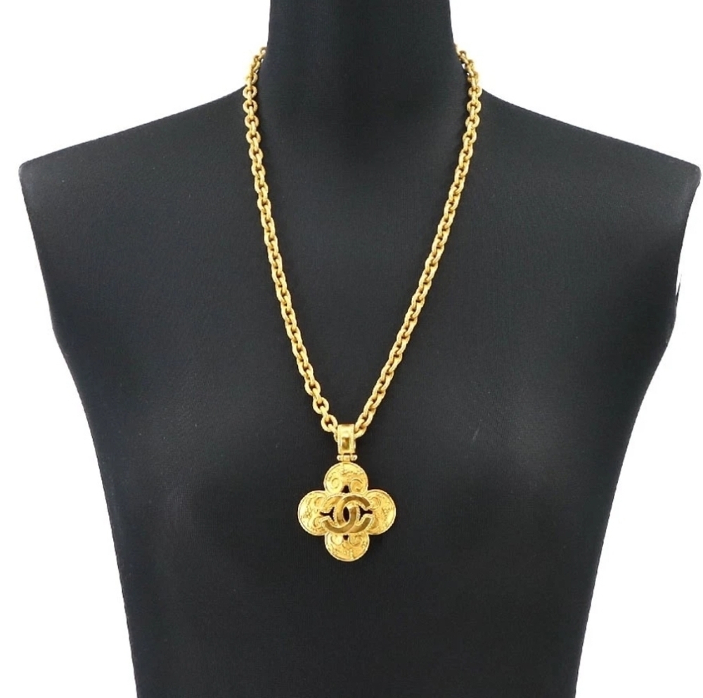 CHANEL Gold Clover Pendant Necklace. SOLD!!